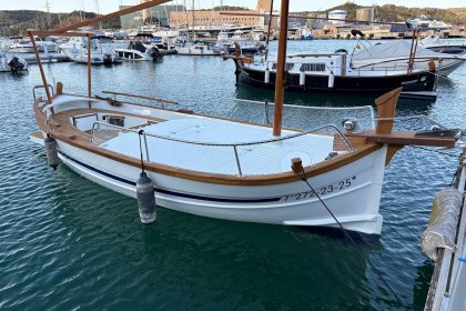 Llaut capeador 28 palmos solarium
